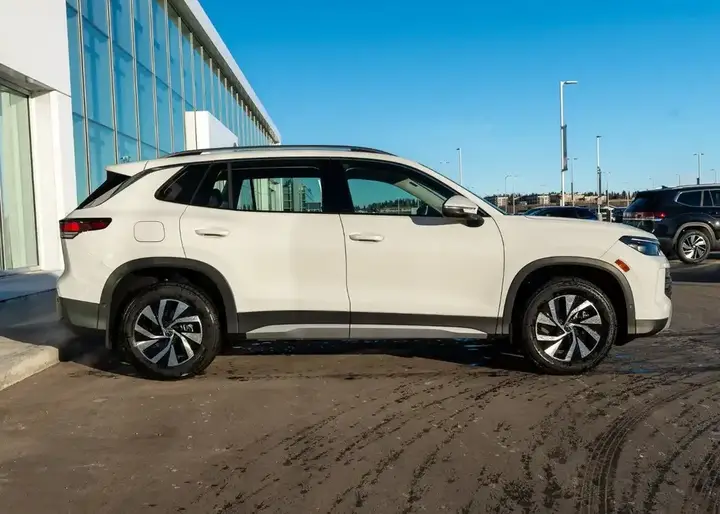 Volkswagen Tiguan 2026 photo 4