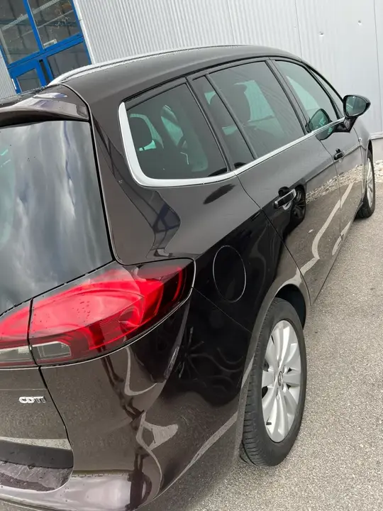 Opel Zafira Tourer 2014 photo 3