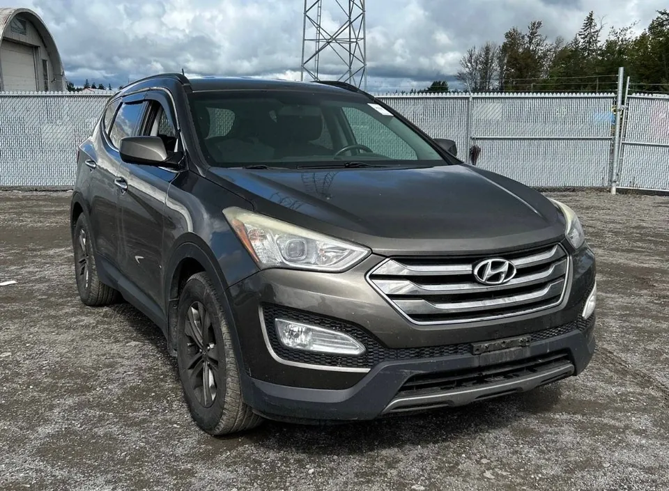 Hyundai Santa Fe 2014 photo 2