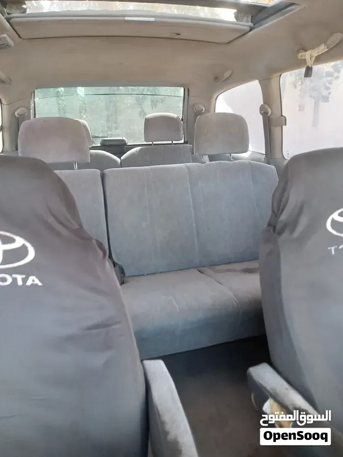 Toyota Previa 1996 photo 3