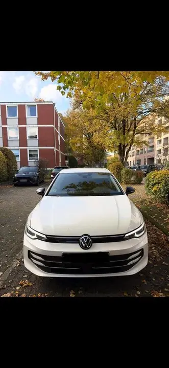 Volkswagen Golf 8