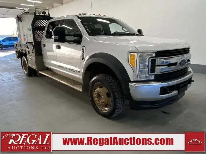 Ford F-450 2017 photo 2