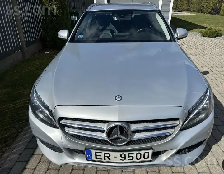Mercedes-Benz C200