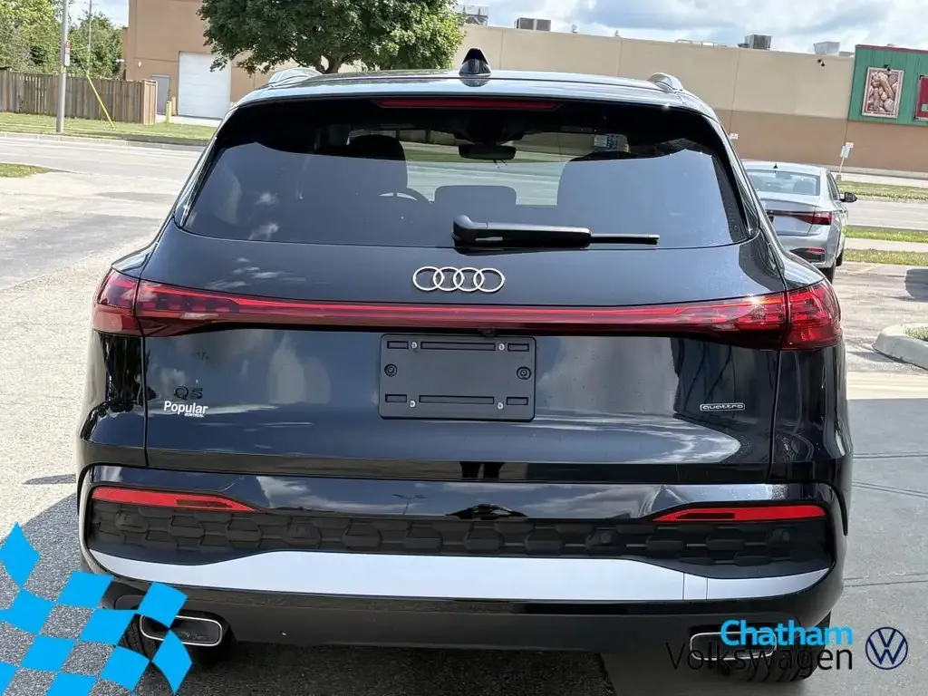 Audi Q5 2025 photo 3