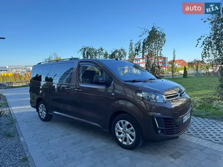 Citroen Spacetourer 2022 photo 3