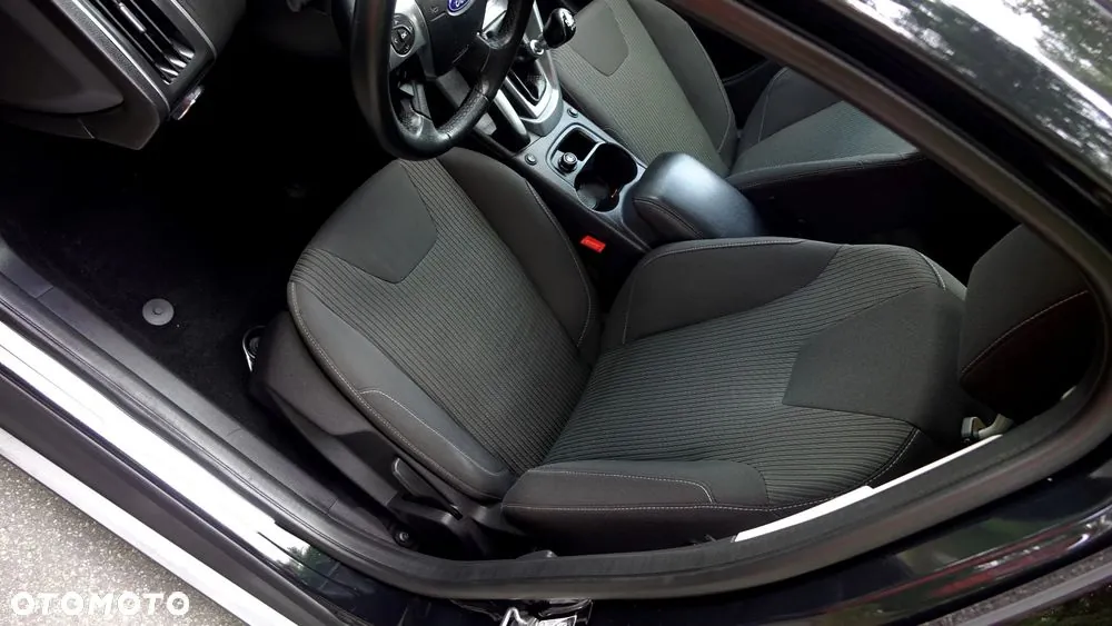 Ford Focus 2012 photo 4
