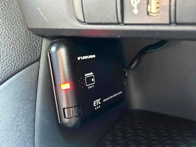 Toyota Yaris X 2021 photo 4
