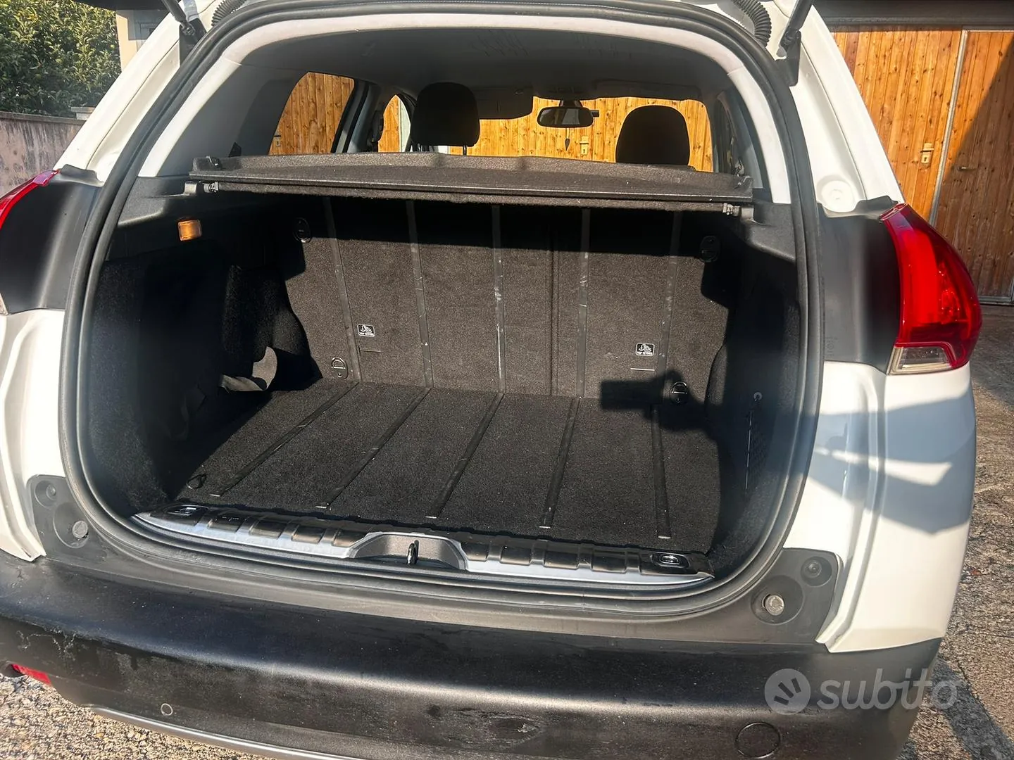Peugeot 2008 2014 photo 4