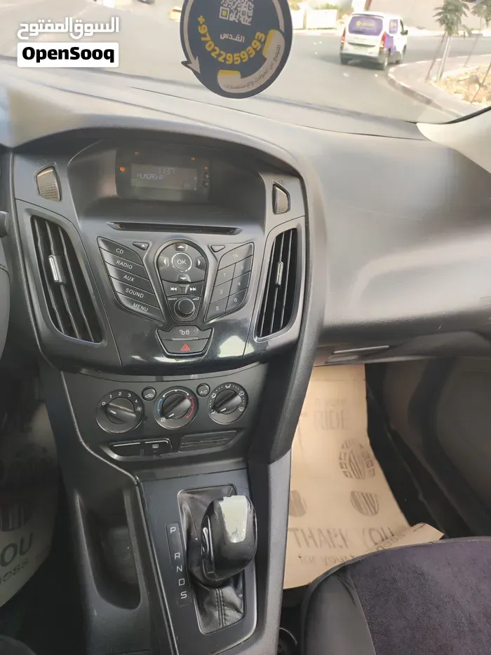 Ford Focus 2012 photo 3