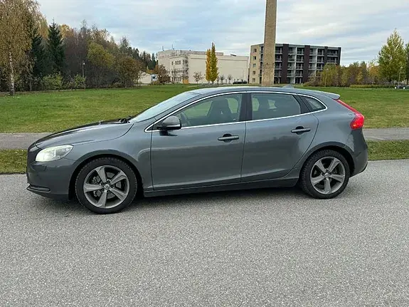 Volvo V40 2013 photo 4