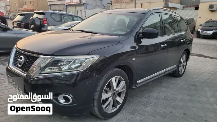 Nissan Pathfinder 2015 photo 3