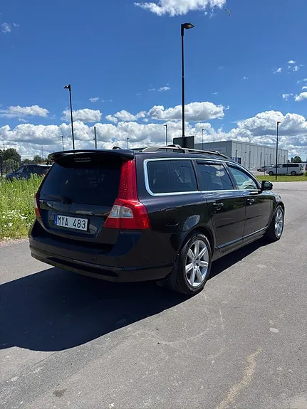 Volvo V70 2013 photo 3