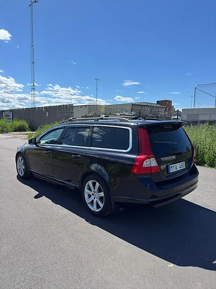 Volvo V70 2013 photo 4