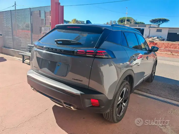 Peugeot 2008 2025 photo 4