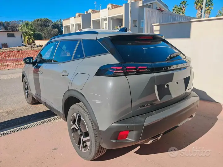 Peugeot 2008 2025 photo 3