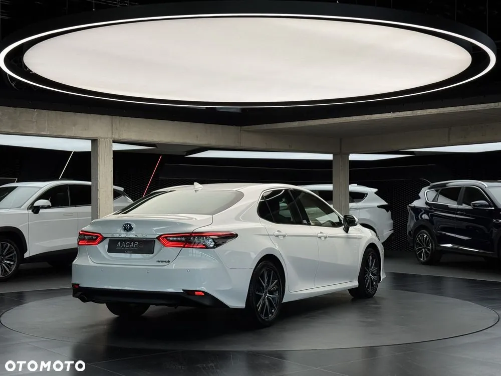 Toyota Camry 2023 photo 5