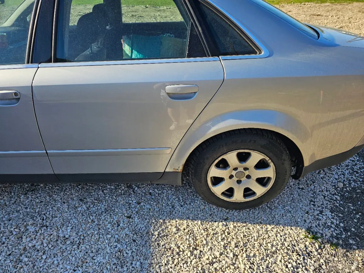 Audi A4 2001 photo 3