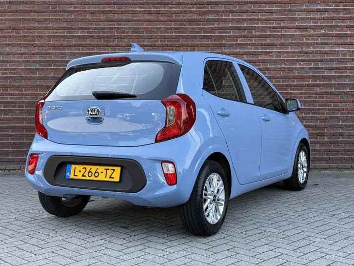Kia Picanto 2021 photo 2