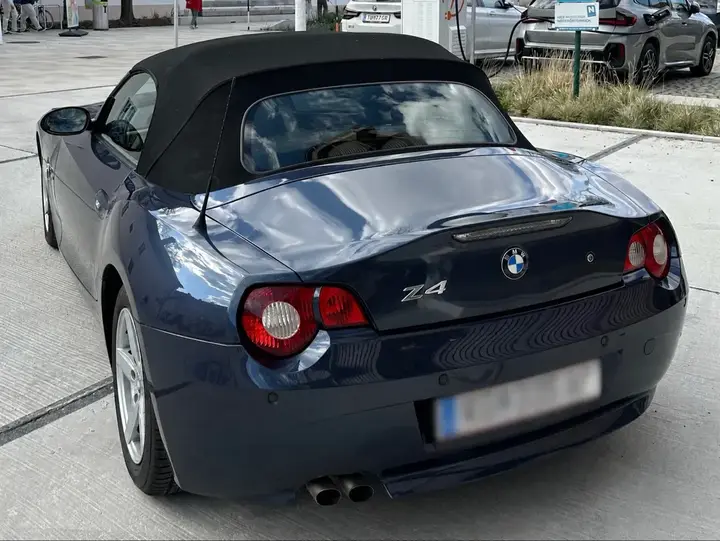 BMW Z4 2006 photo 3