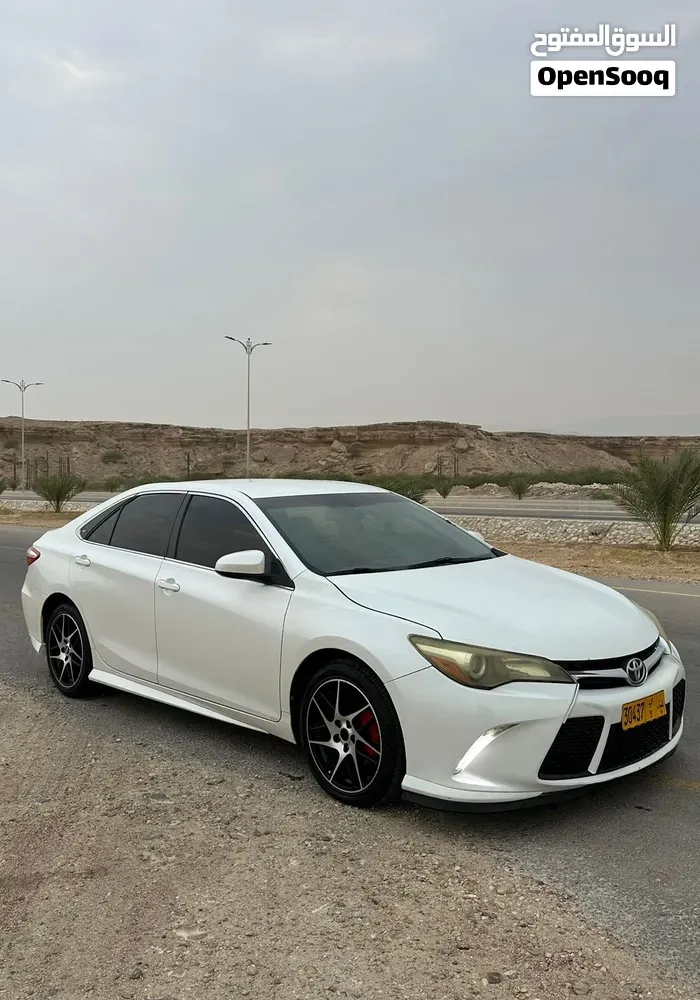 Toyota Camry 2016 photo 2