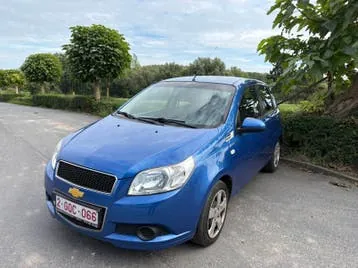 Chevrolet Aveo 2010 photo 3
