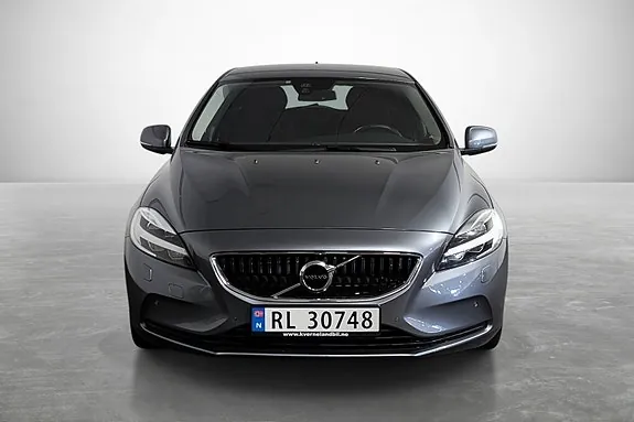 Volvo V40 2018 photo 3