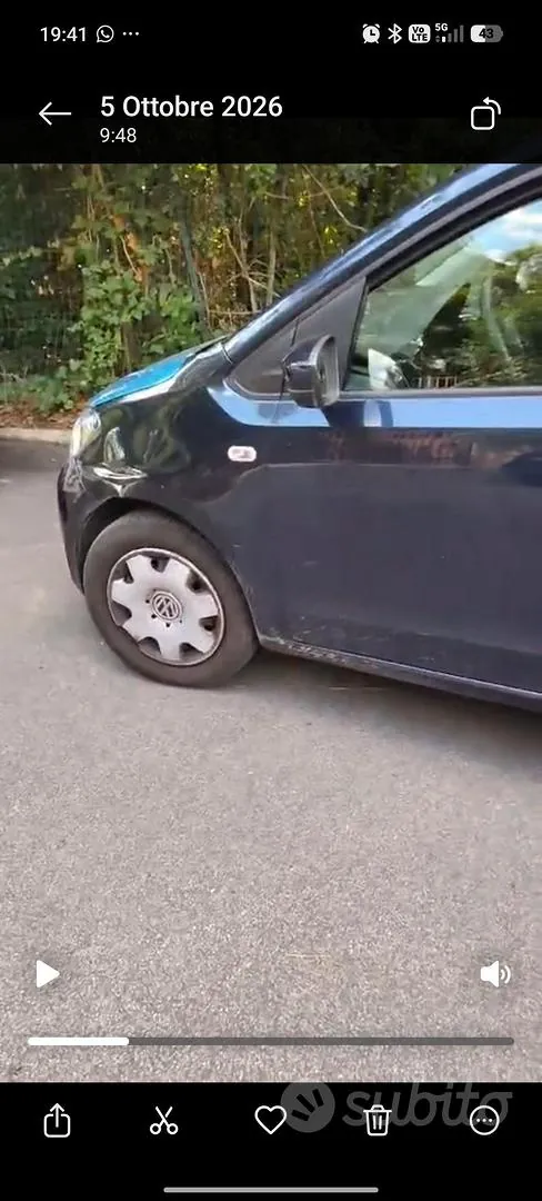 Volkswagen Up 2015 photo 3