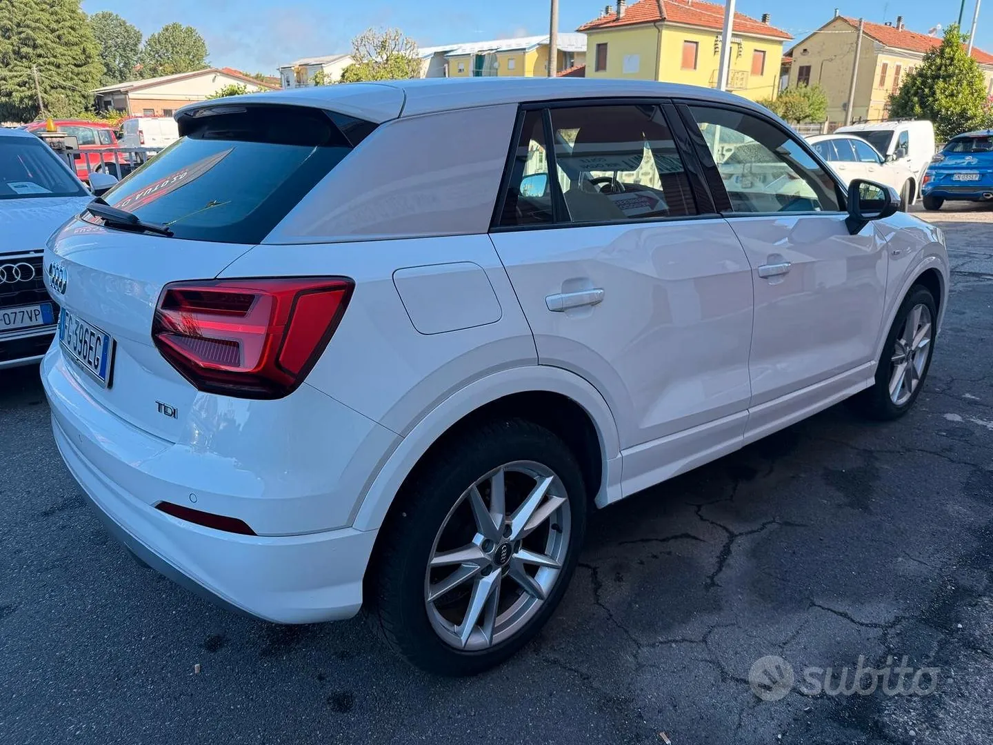 Audi Q2 2017 photo 2