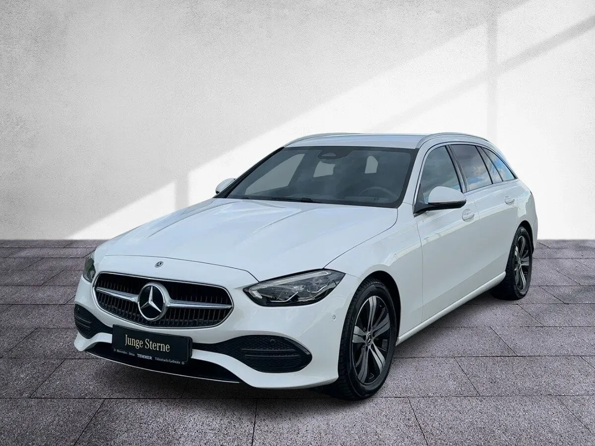 Mercedes-Benz C-Class 2025 photo 2