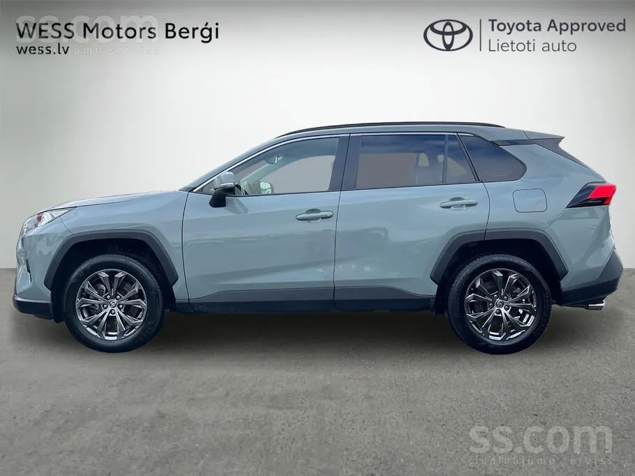 Toyota Rav 4 2025 photo 3