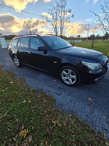 BMW 530Xd 2007 photo 2