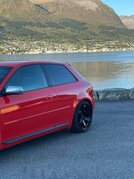 Audi S3 1999 photo 3