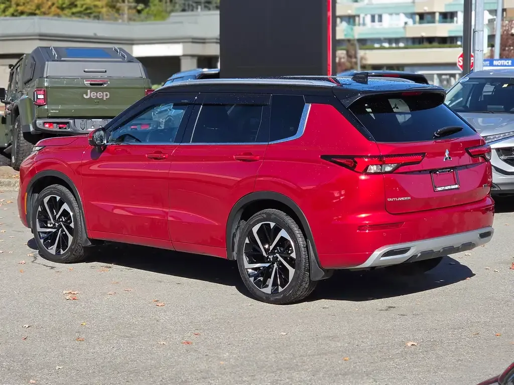Mitsubishi Outlander 2024 photo 4