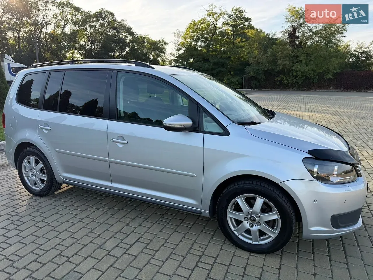 Volkswagen Touran 2014 photo 5