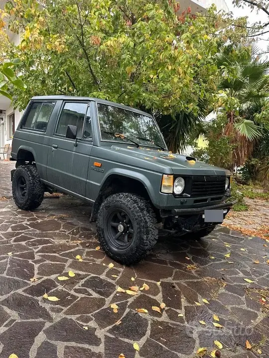 Mitsubishi Pajero 1989 photo 5