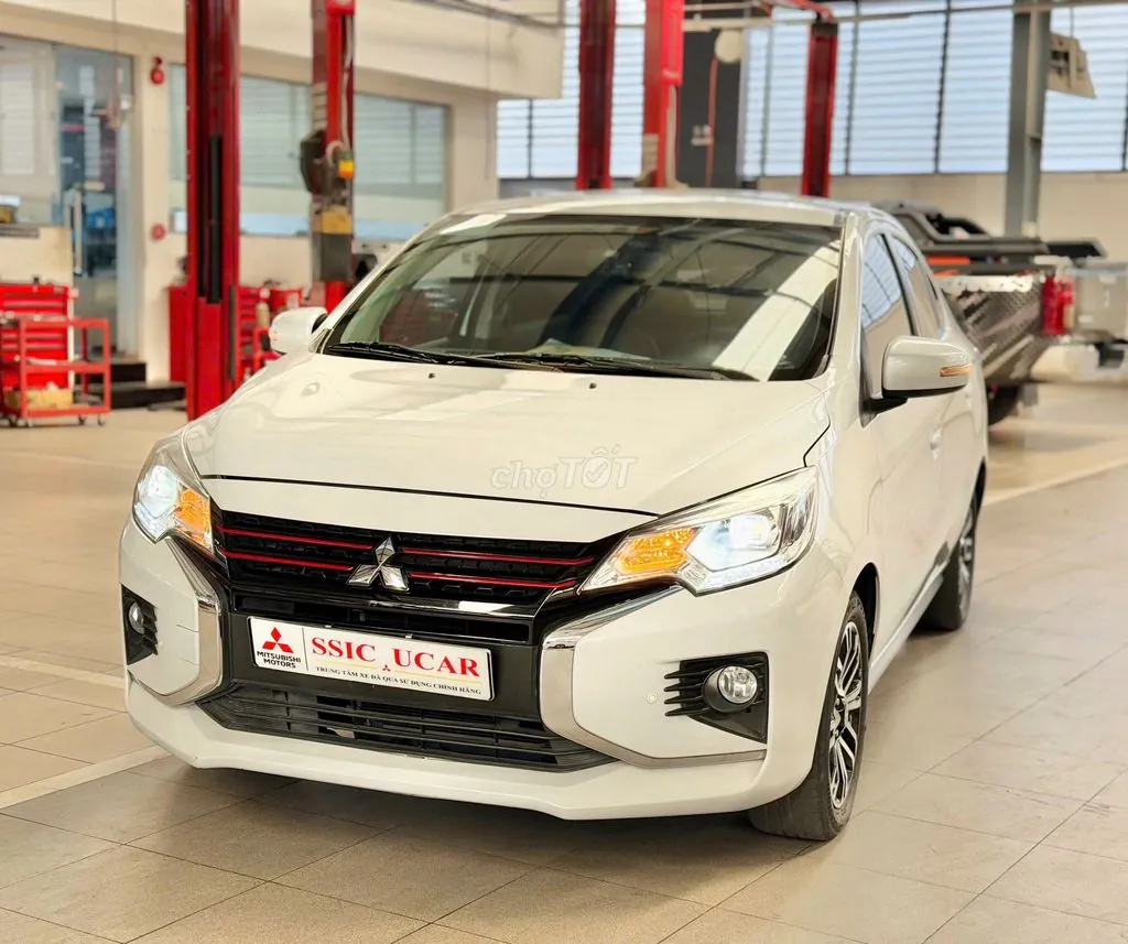 Mitsubishi Attrage 2024 photo 4