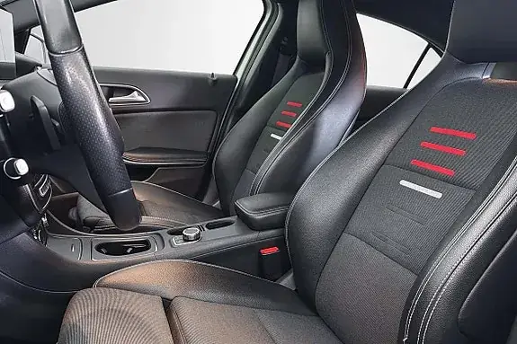 Mercedes-Benz A 200 2018 photo 4