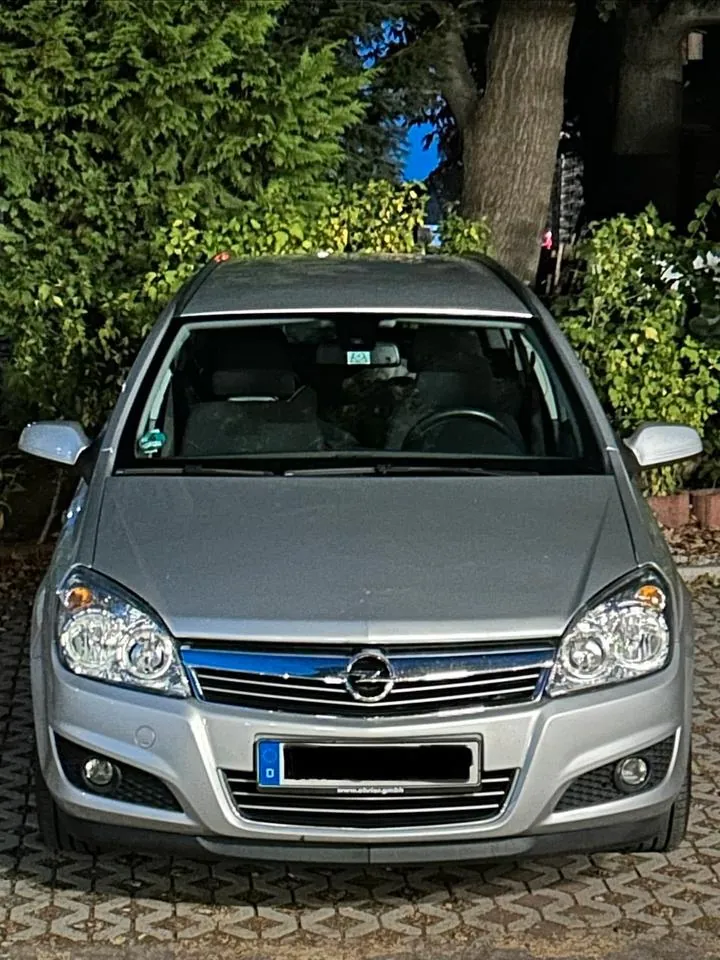 Opel Astra H