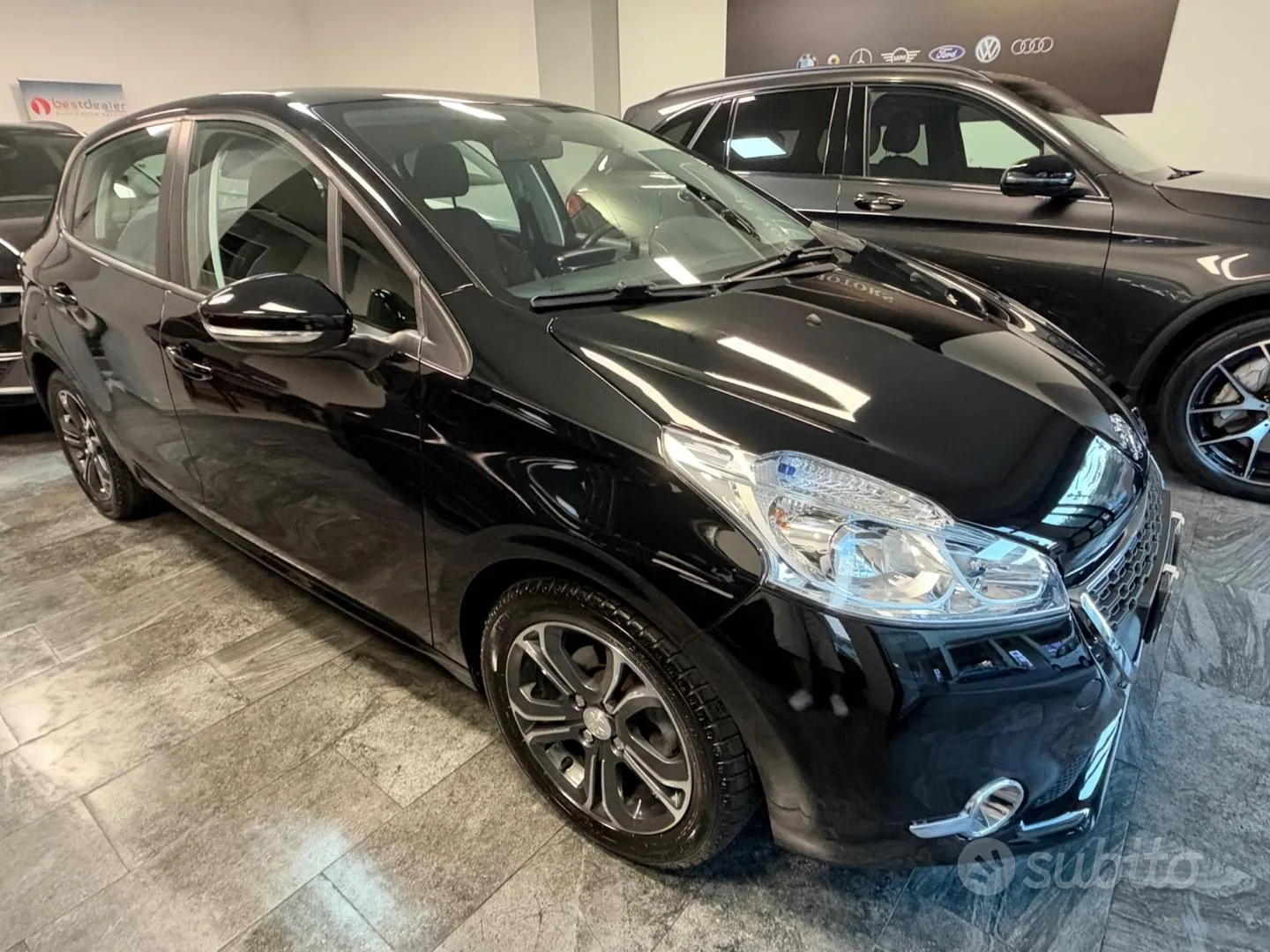 Peugeot 208 2014 photo 3