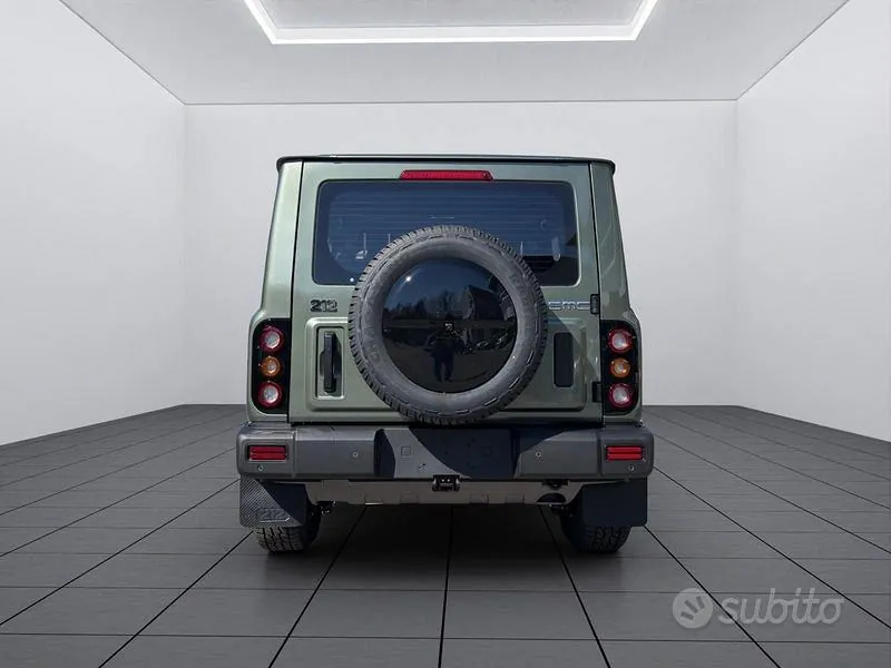 Hyundai Emc 212 2026 photo 5