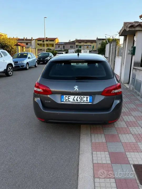 Peugeot 308 2021 photo 5