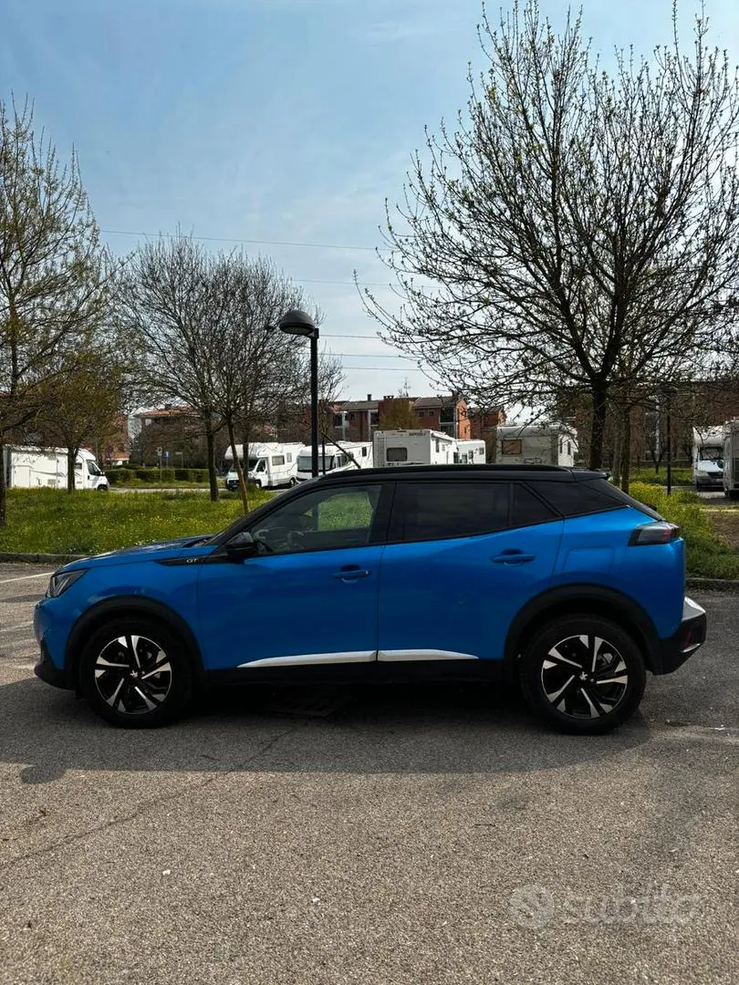 Peugeot 2008 2021 photo 3