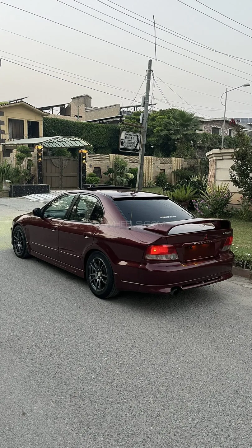 Mitsubishi Galant