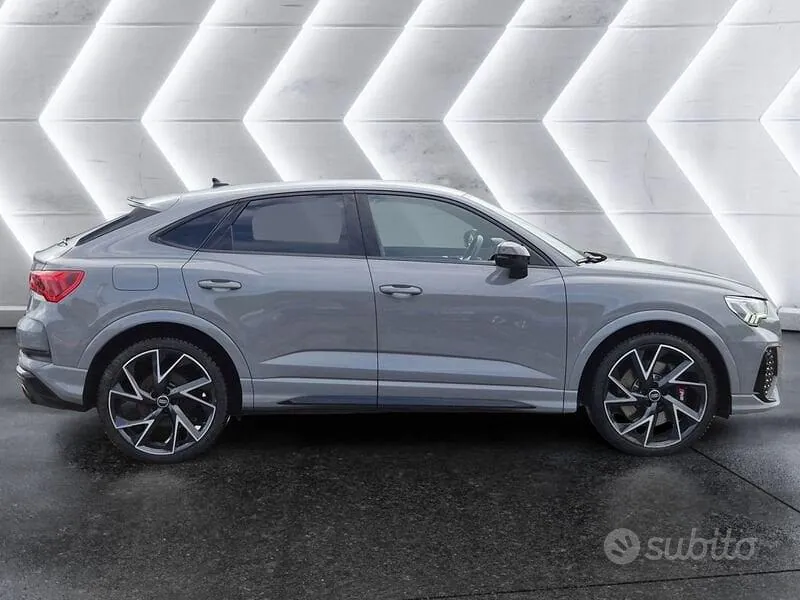 Audi Q3 2022 photo 5