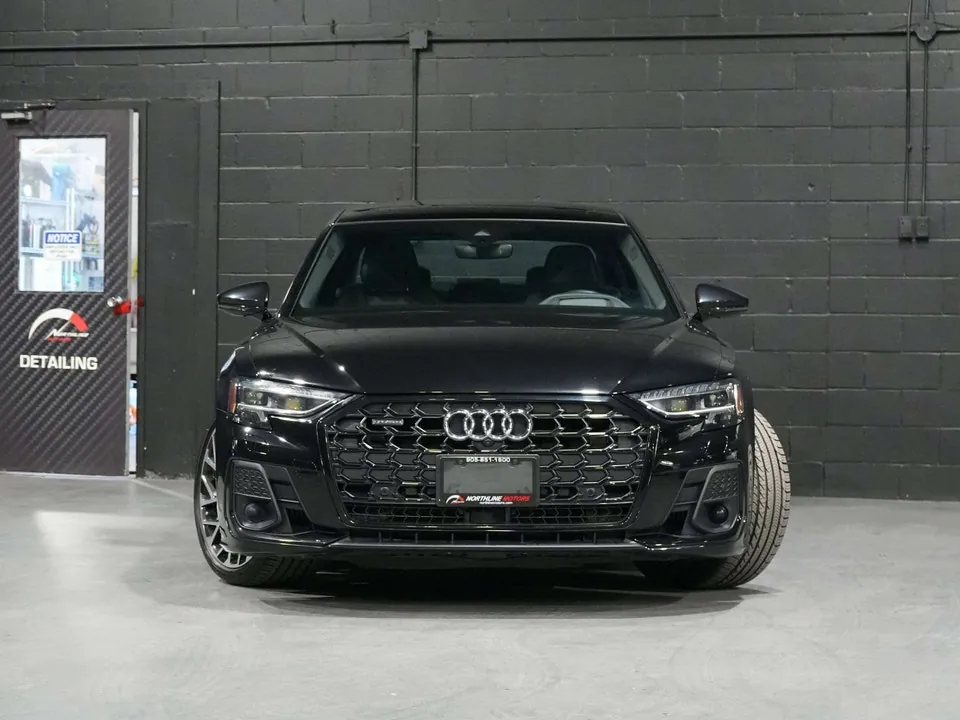 Audi A8 2023 photo 3