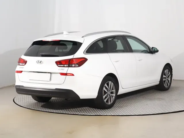 Hyundai I30 2020 photo 4