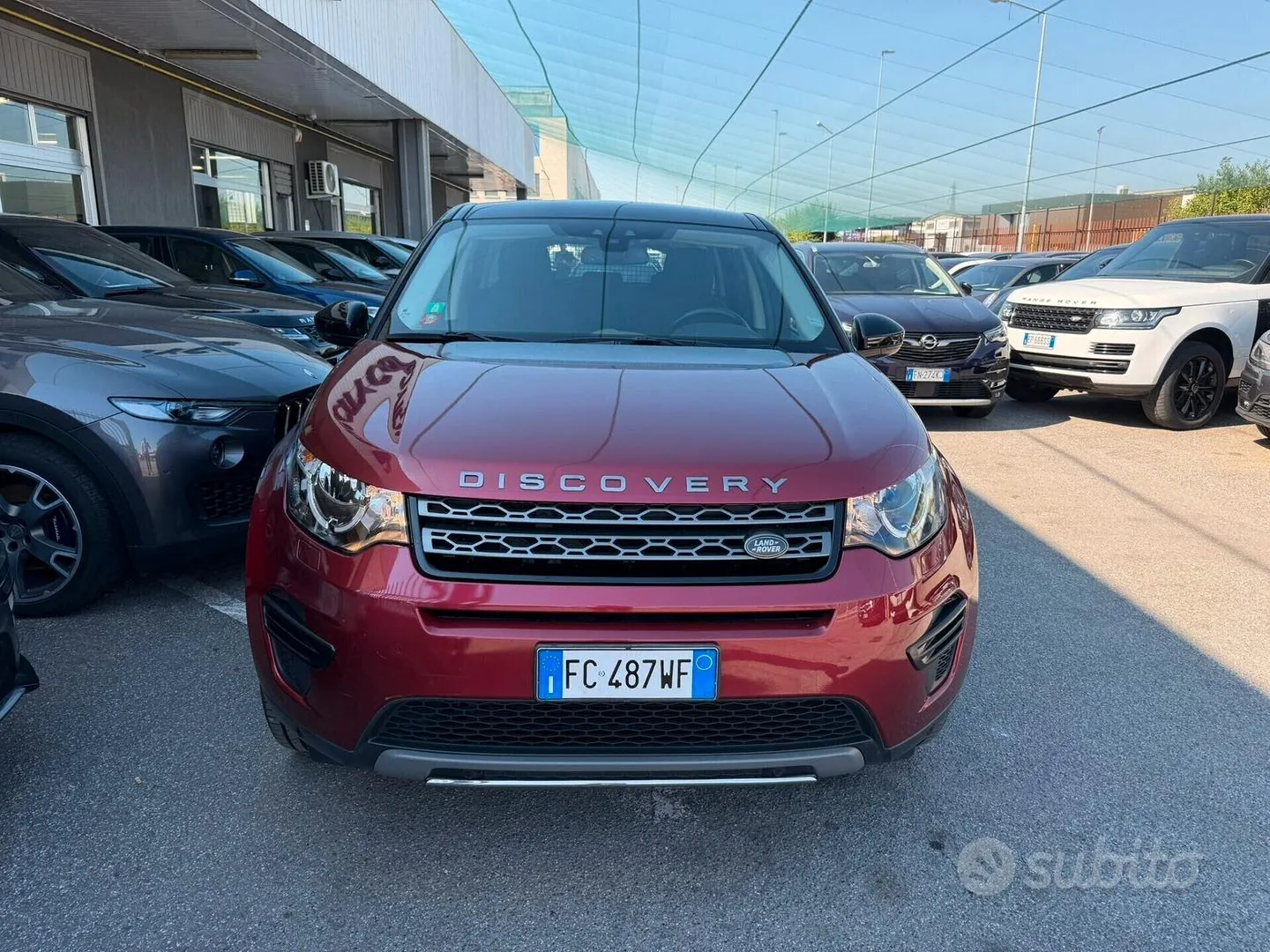 Land Rover Discovery Sport 2016 photo 2