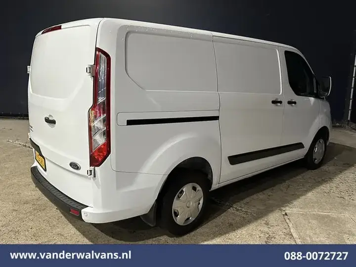 Ford Transit Custom 2021 photo 2