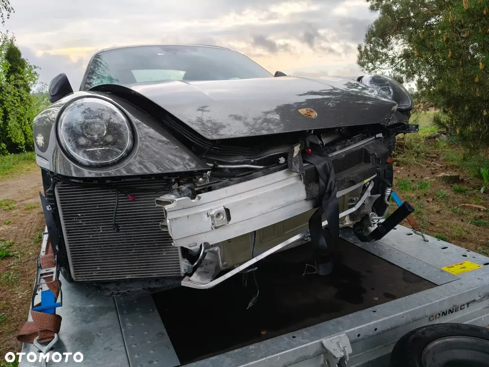 Porsche 911 2019 photo 3