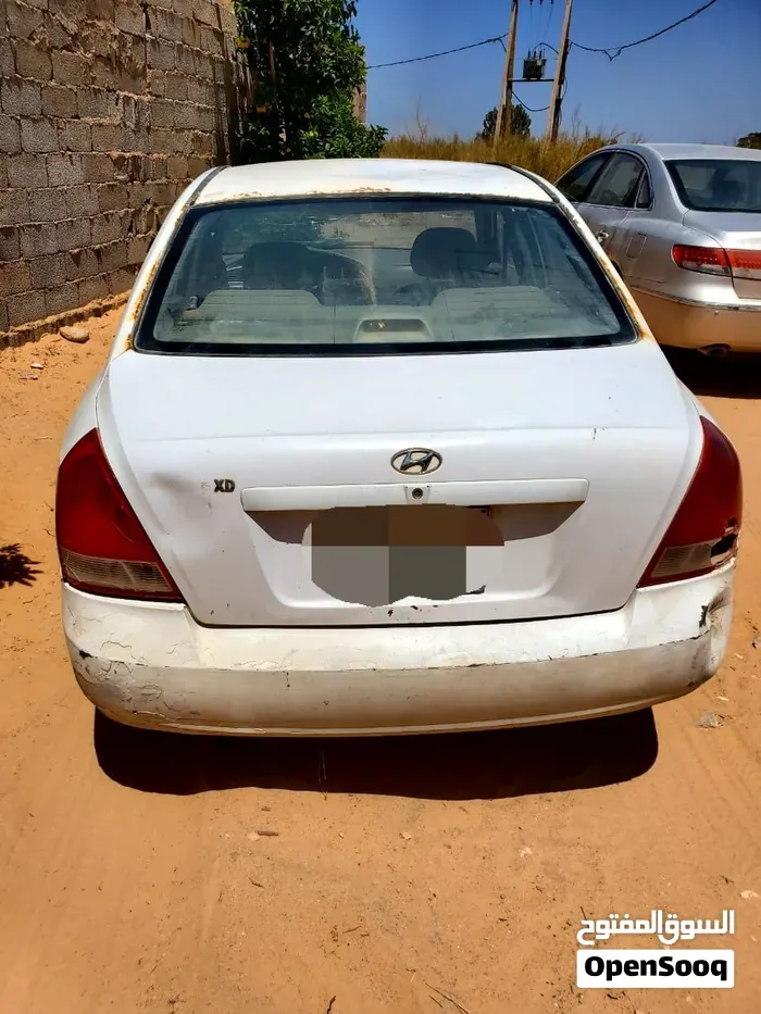 Hyundai Avante 2002 photo 2